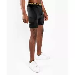 Calções de lycra Venum G-fit (preto/ouro)2