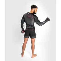 Rashguard MMA Venum okinawa 3.0 (negra/roja)5