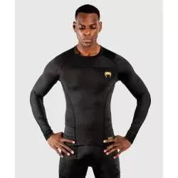 Licra mangas largas Venum g-fit (negro/oro)