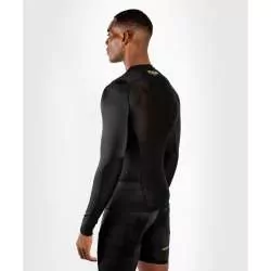 Licra mangas largas Venum g-fit (negro/oro) 3