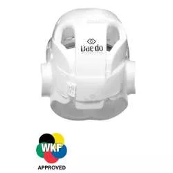 Casco karate WKF Daedo (1)