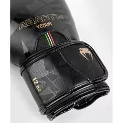 Guanti da boxe Venum abarth (nero/oro)4