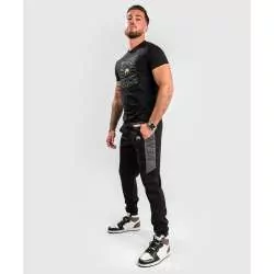 Camiseta entrenamiento Venum arena (negro/oro)4